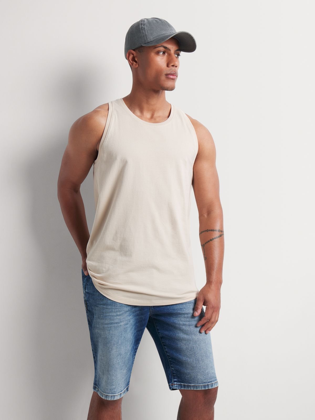 Markham Men's Basic Stone Vest