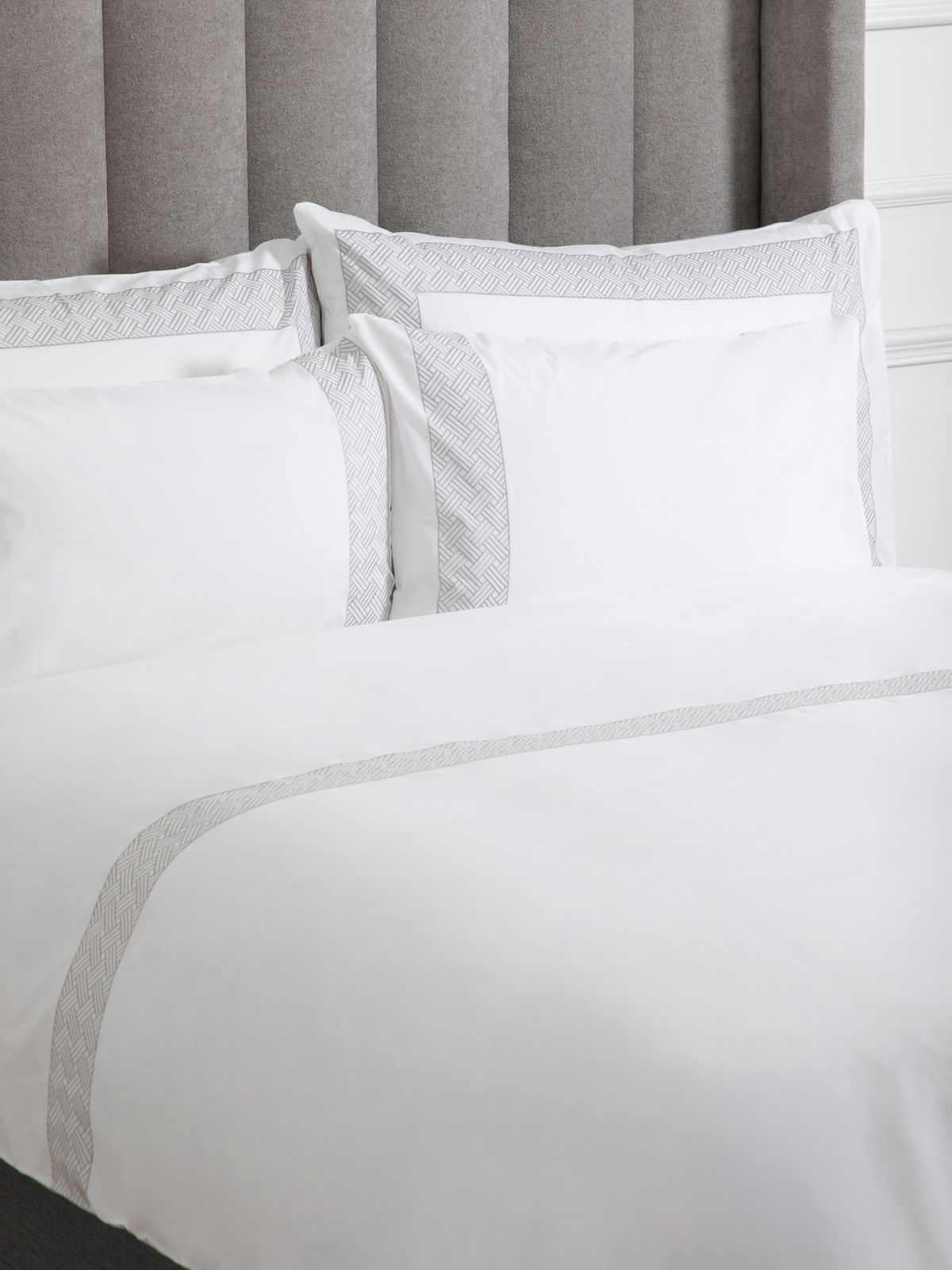 Guesthouse Sorrento Embroidered Cotton Duvet Cover Set